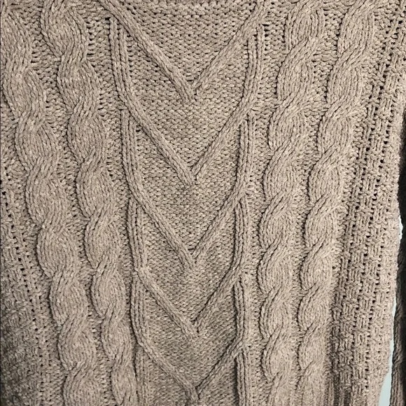 Pink Rose Cable Knit Sweater - Brown (T2) - Picture 2 of 7